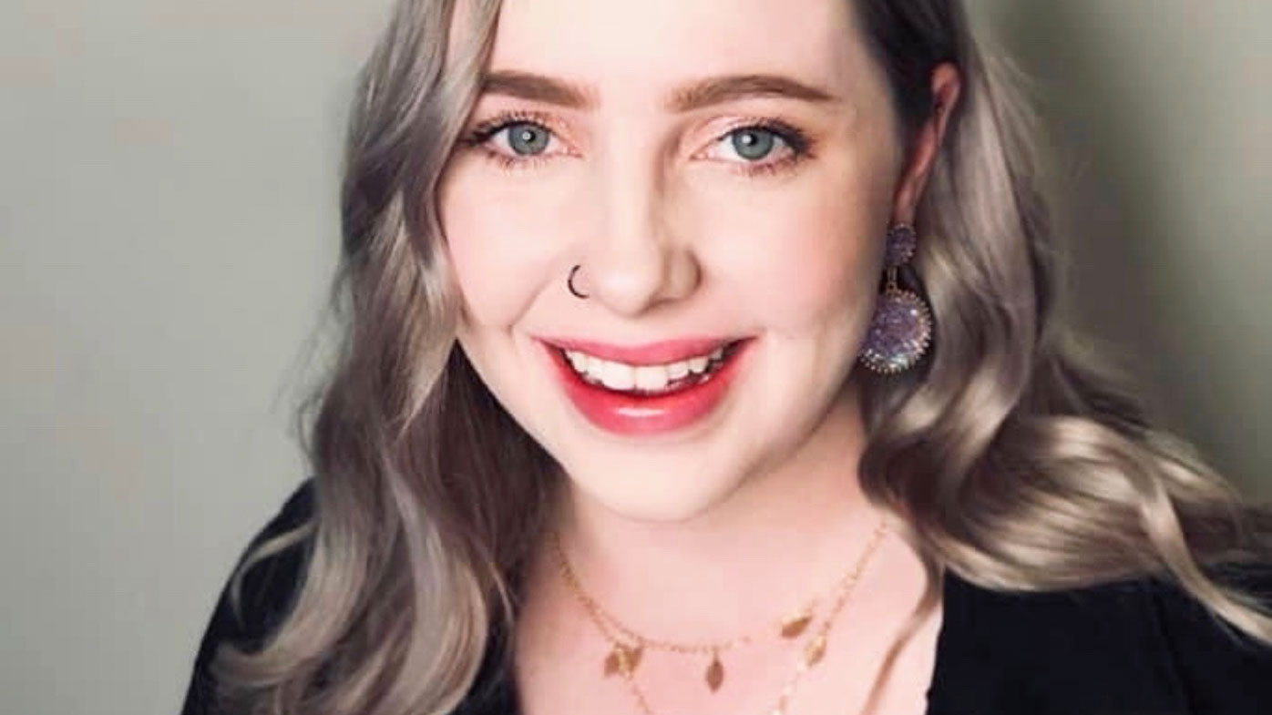 Dimity Rumley is still paying off a $4500 Centrelink debt she doesn't believe she owes.