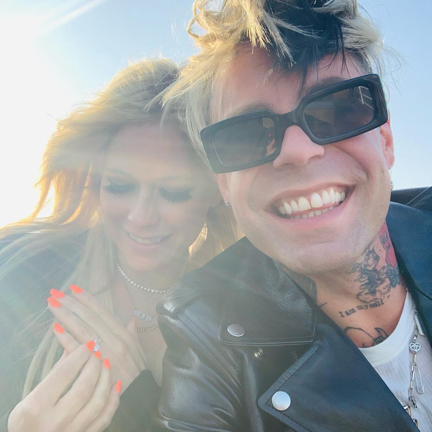 Avril Lavigne and Mod Sun