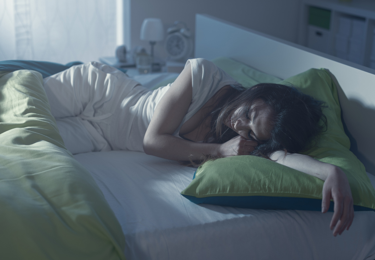 night-sweats-why-do-i-sweat-so-much-when-i-sleep-flipboard