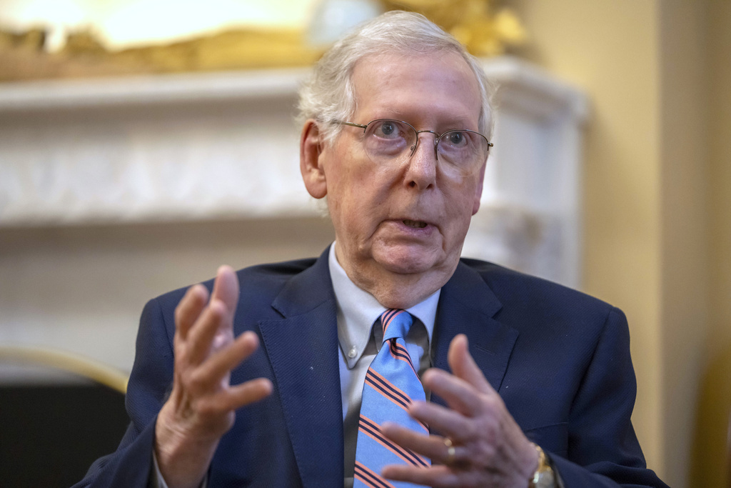 Mitch McConnell no buscará la reelección en 2026, terminando la tenencia larga como corredor de energía republicana