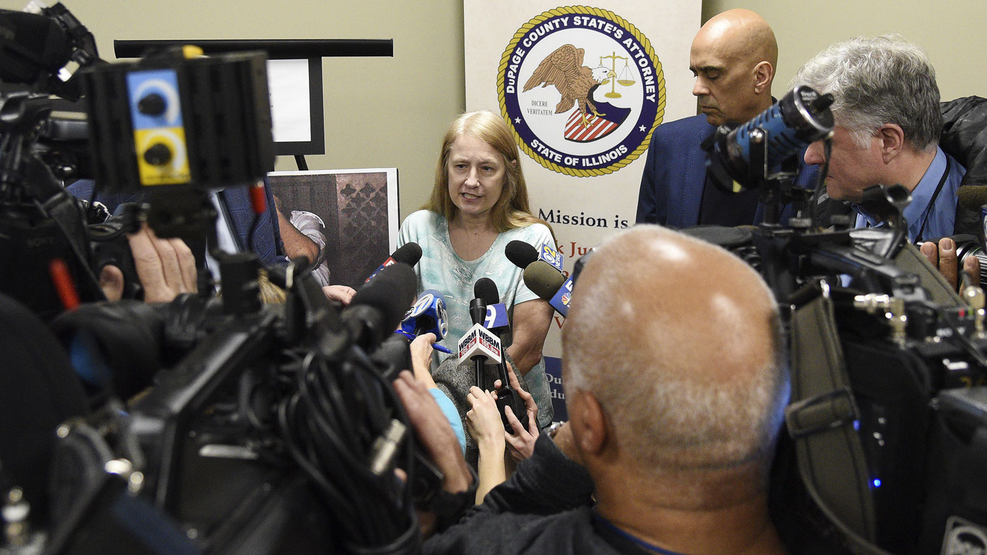Cindy Evans, a friend of murder victim Pamela Maurer, speaks to the media following a news conference in Wheaton, Illinois.