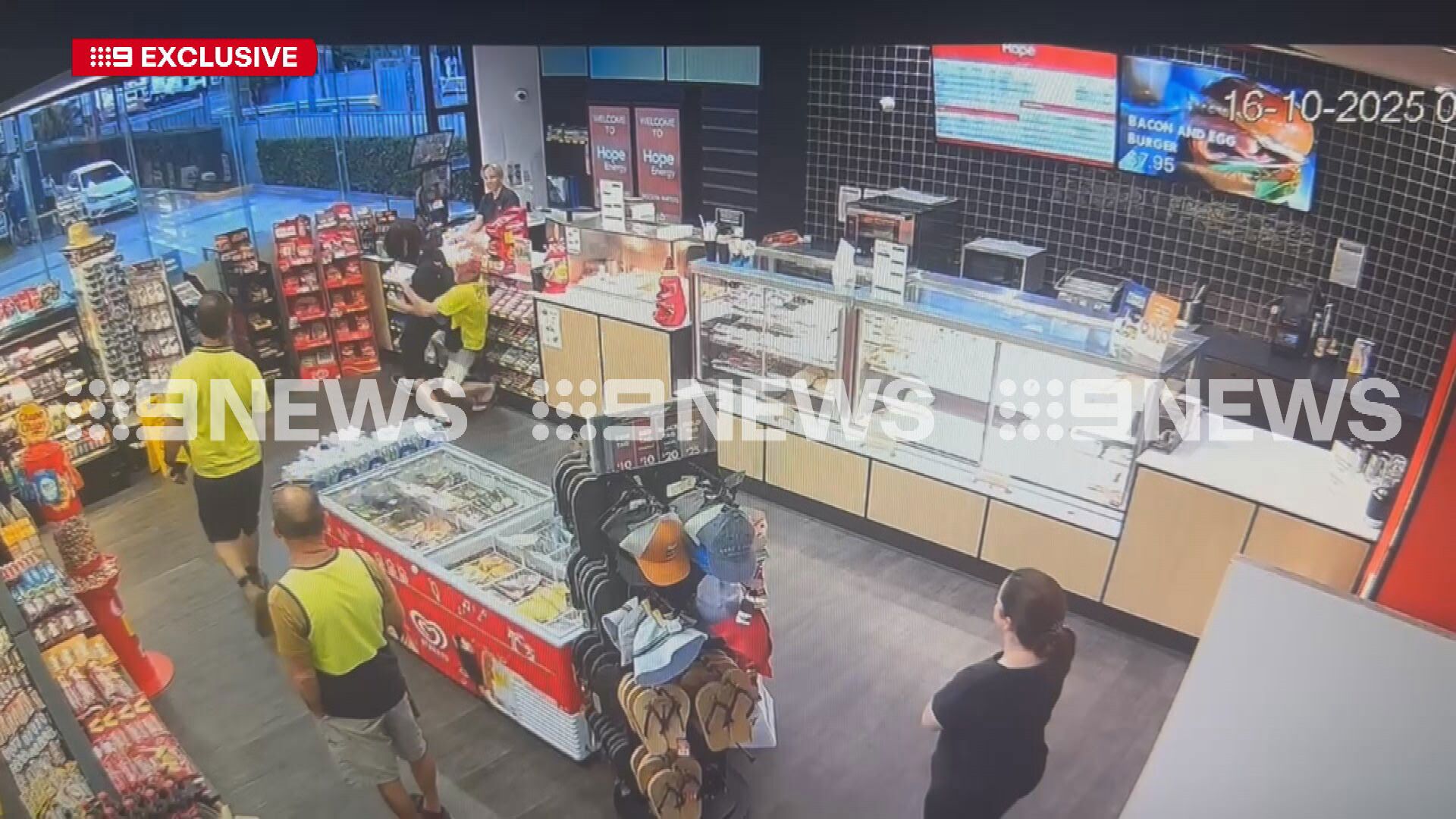 A tradie has taken down a man during after he allegedly attempted to rob a service station on the Gold Coast.