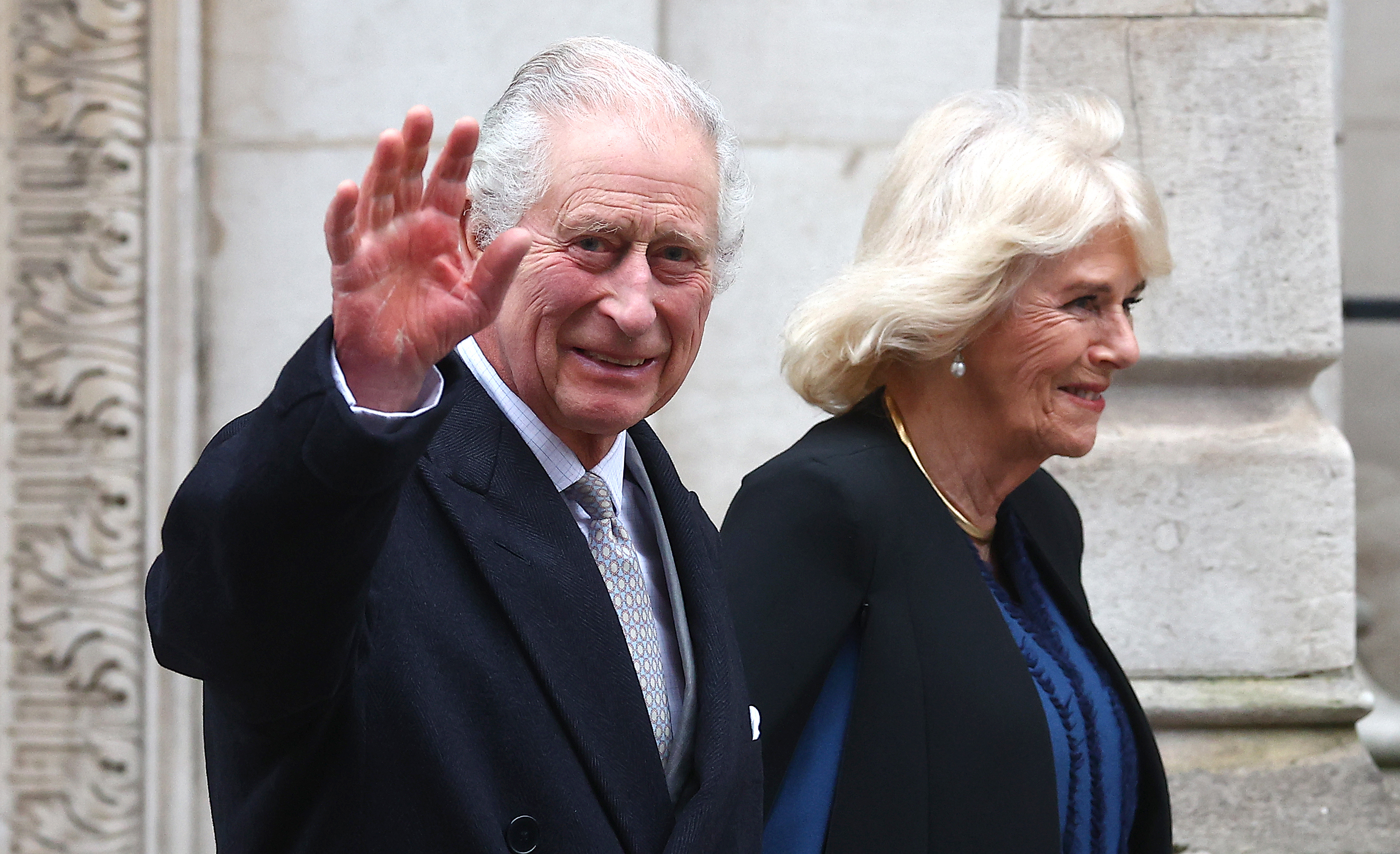 LONDON, ENGLAND - JANUARY 29: Britain's King Charles III and Queen Camilla are seen leaving The London Clinic on January 29, 2024 in London, England. The King has been receiving treatment for an enlarged prostate, spending three nights at the London Clinic and visited daily by his wife Queen Camilla. (Photo by Peter Nicholls/Getty Images)