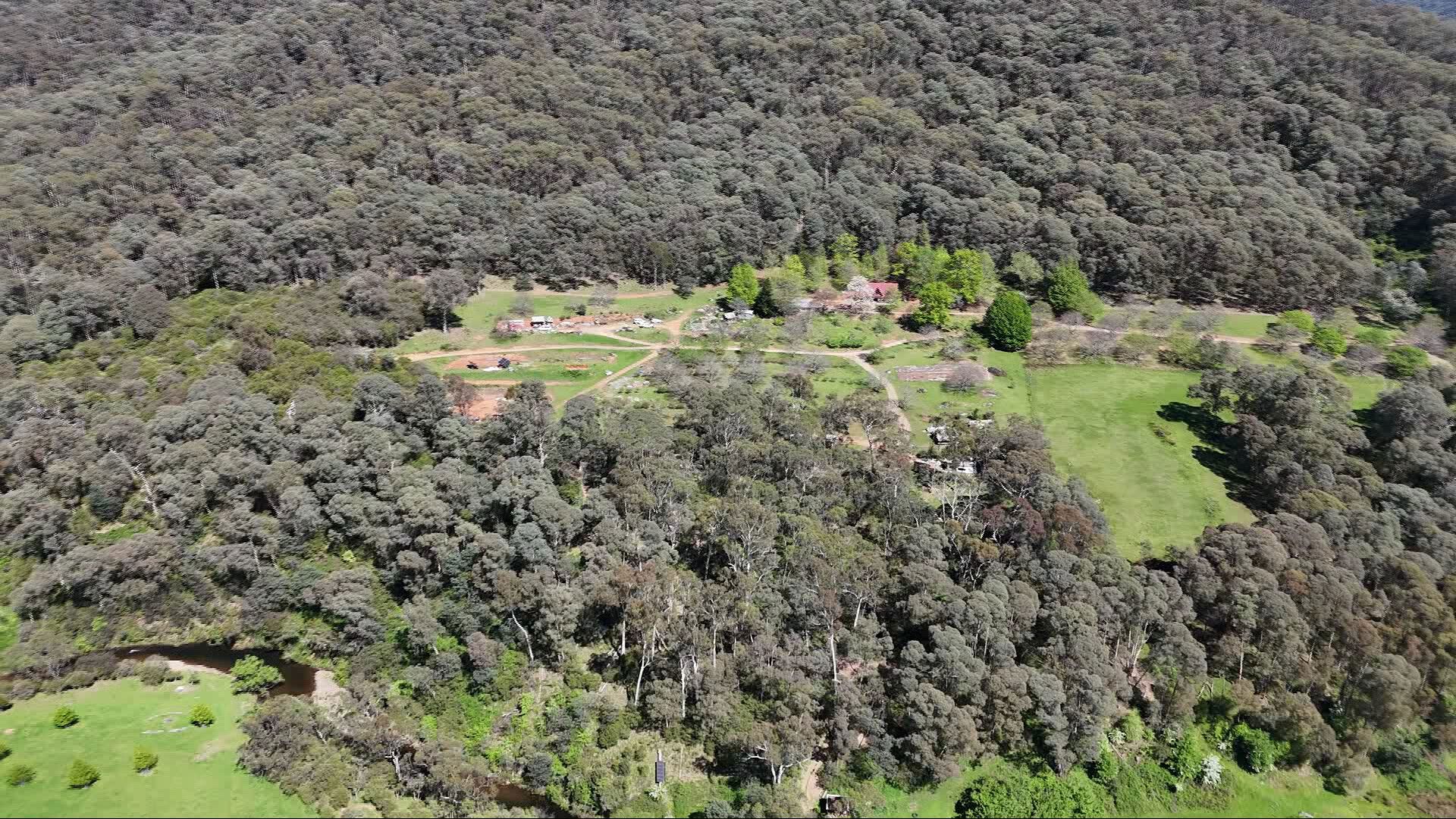 Aerial shot of Porepunkah