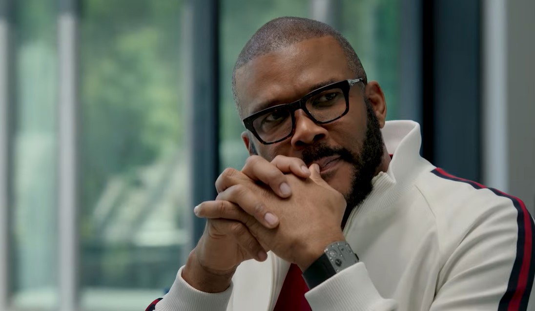 Tyler Perry cut off family 