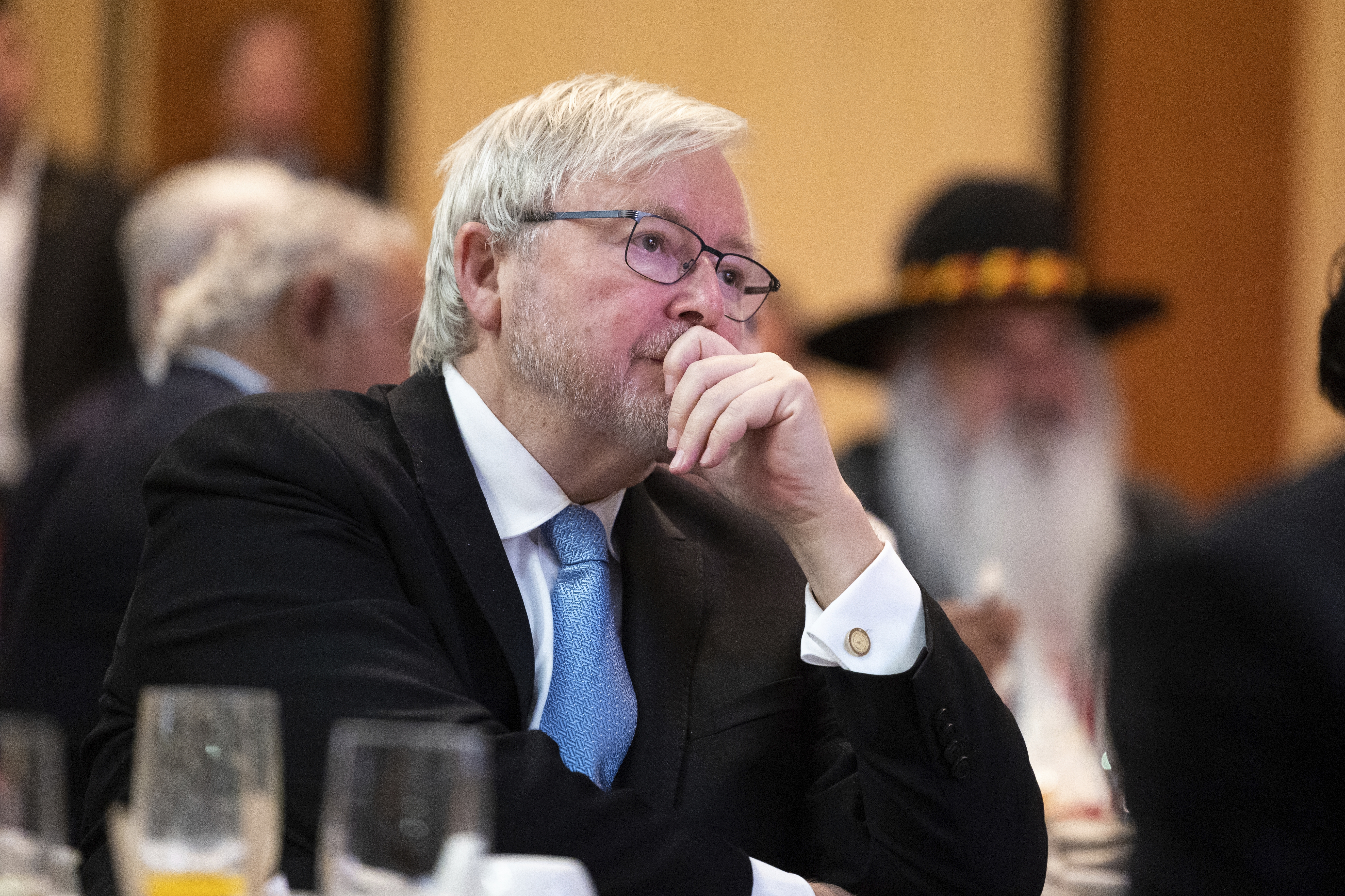 El ex primer ministro Kevin Rudd durante el desayuno con motivo del 15º aniversario de la disculpa nacional a las generaciones robadas, en el Parlamento de Canberra el lunes 13 de febrero de 2023. Fedpol Foto: Alex Ellinghausen