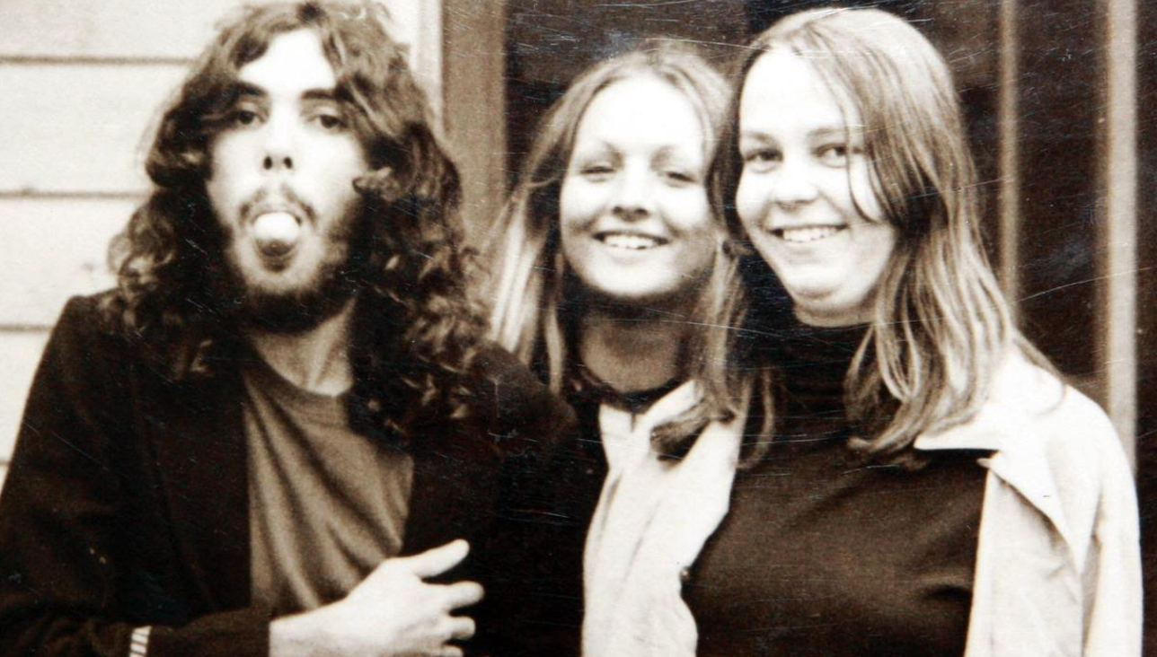 Robin Hoinville-Bartram (far right) and Anita Cunningham (centre) disappeared in 1972.