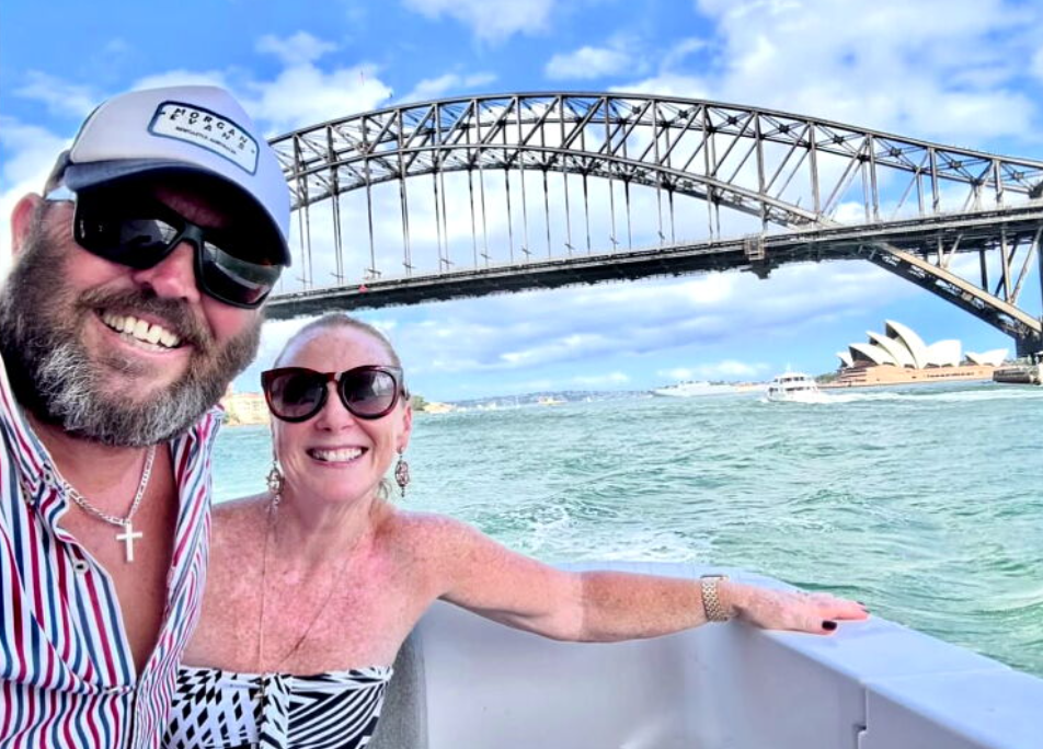 A married couple and their friend have been killed when their light plane crashed south of Sydney.Owner Andrew Connors, his wife Julieanne and family-friend Colin McLachlan were bound for Bathurst when the Piper Cherokee Lance aircraft they were travelling in crashed at Shellharbour Airport.