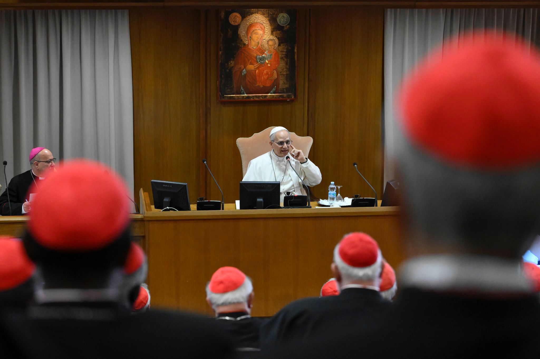 Pope Leo will closely follow Francis, says AI represents challenge for humanity