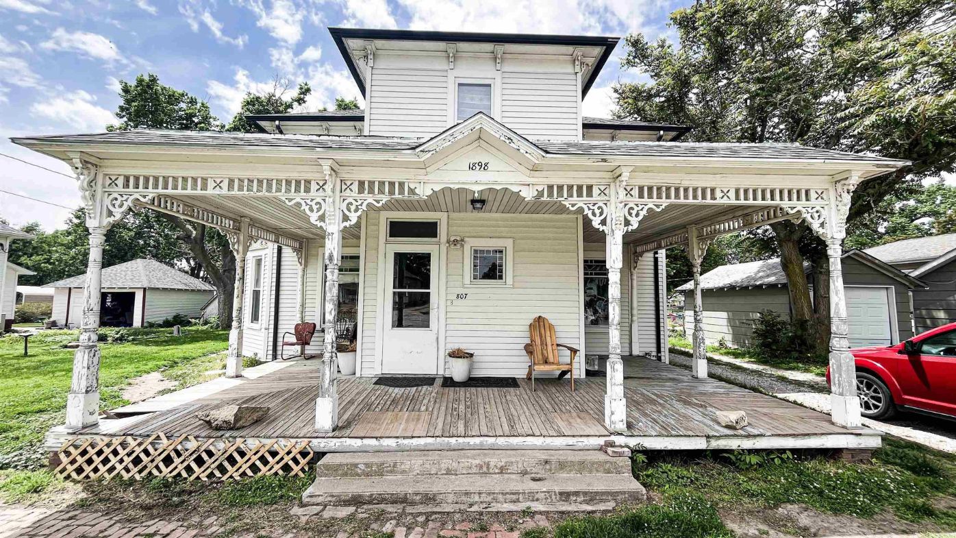 807 B Street, Overton, Nebraska, listed by Home Real Estate and featured on Cheap Old Houses.