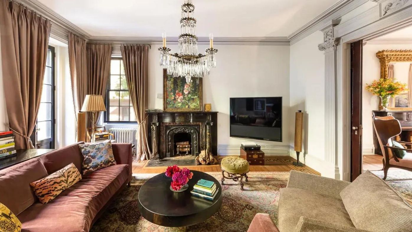 Actor Amy Schumer's reported new Brooklyn Heights home New York celebrity home sale