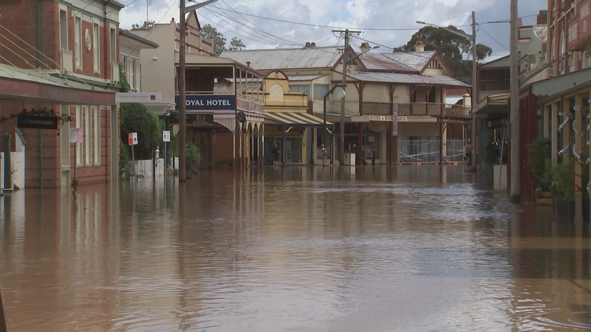 Flooding at Canowindra Monday November 14