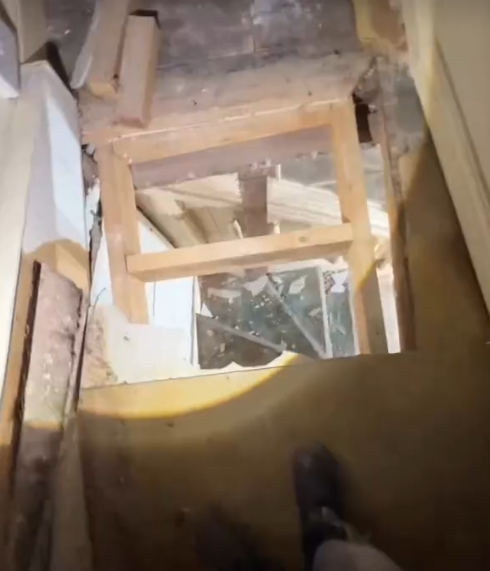 Architectural Forensic Analysis of Hidden 17th Century Murals