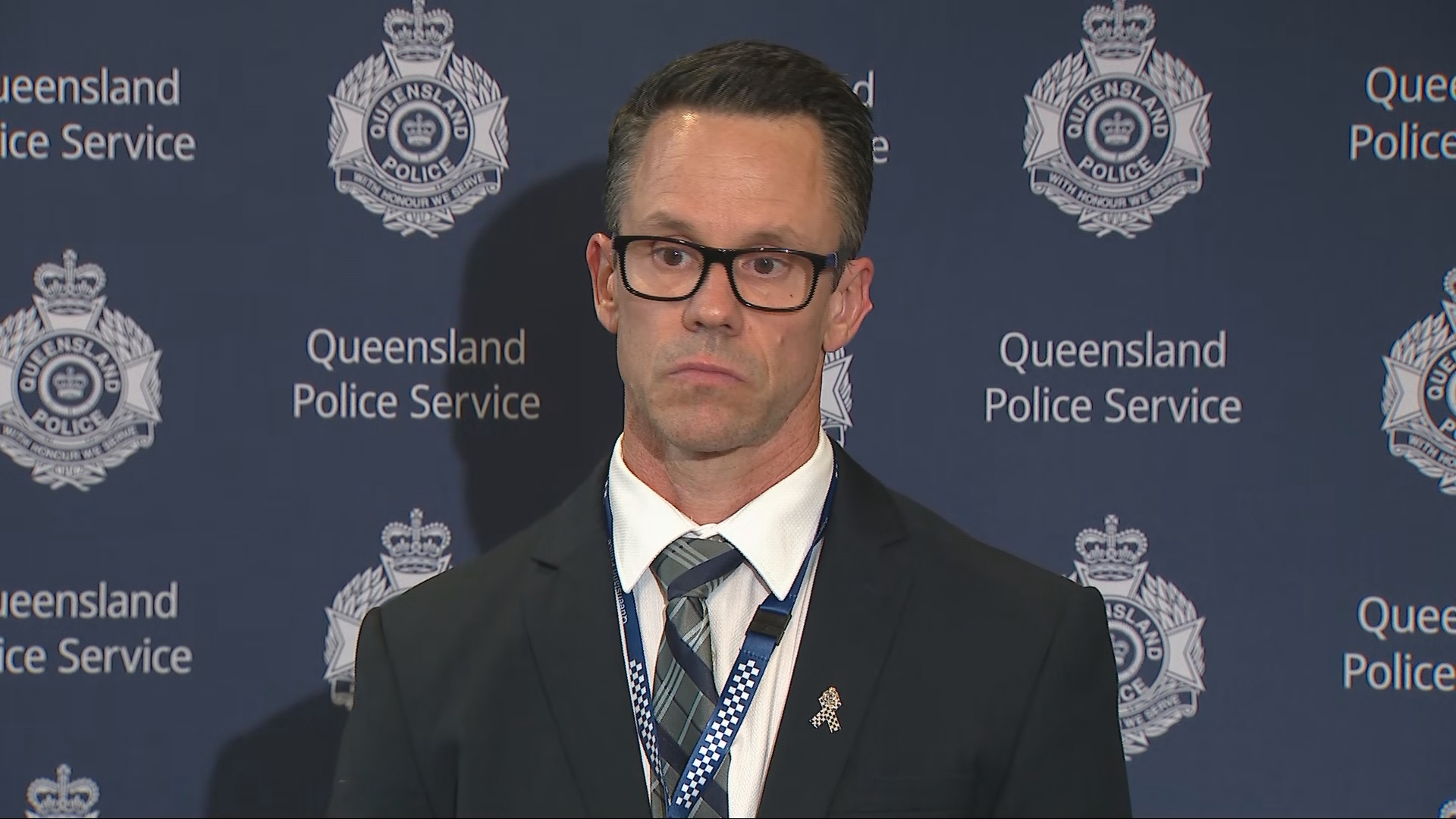 Detective Inspector Michael Manago from Queensland Police said it was a "confronting" scene for first responders and a "tragic" situation.