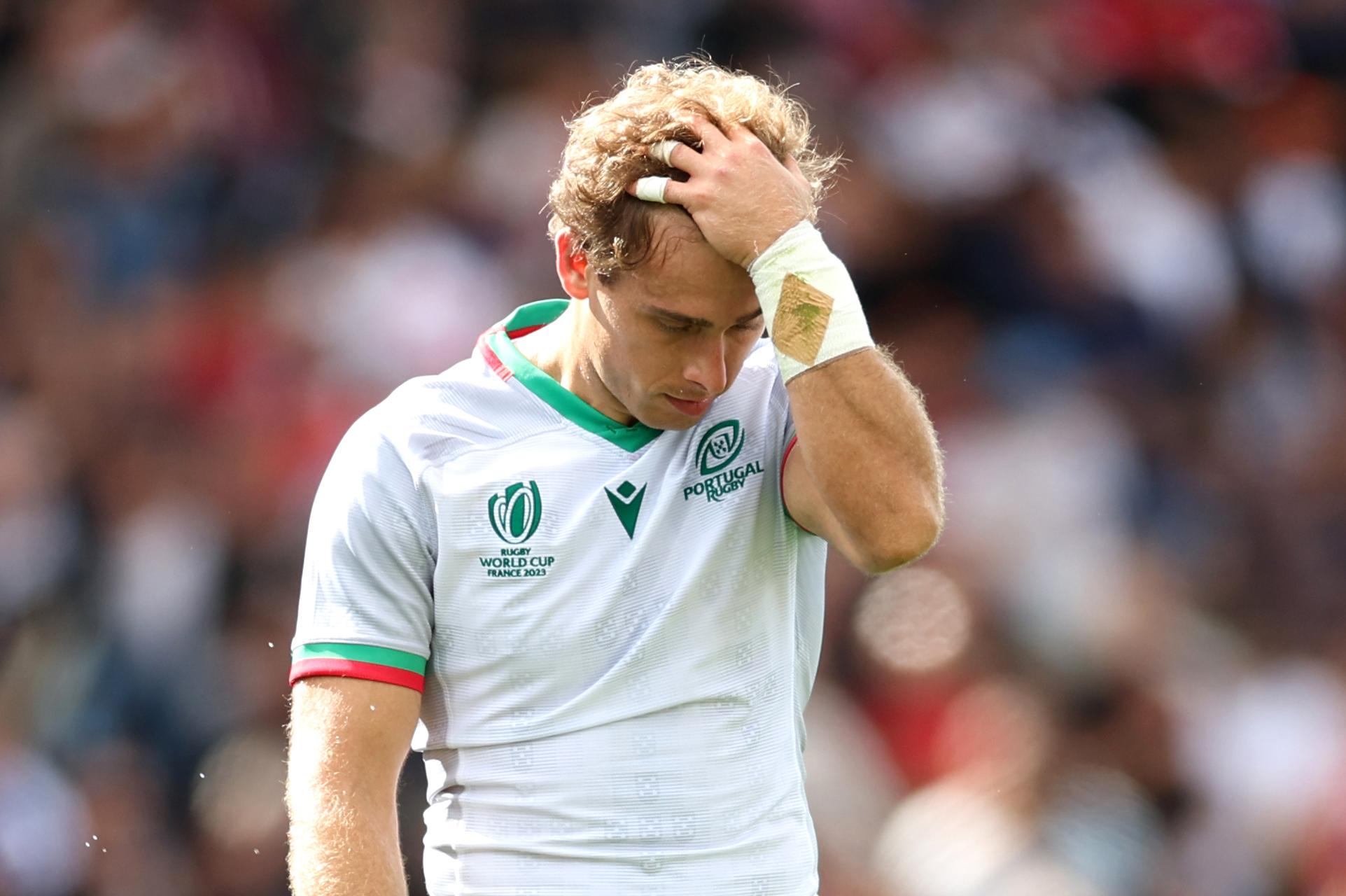 Nuno Sousa Guedes reacts after he misses the penalty kick that would have won Portugal their Pool C match against Georgia.