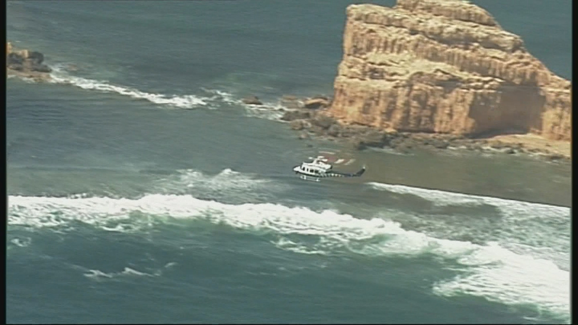 Search for surfers body near Streaky Bay in South Australia after believed shark attack