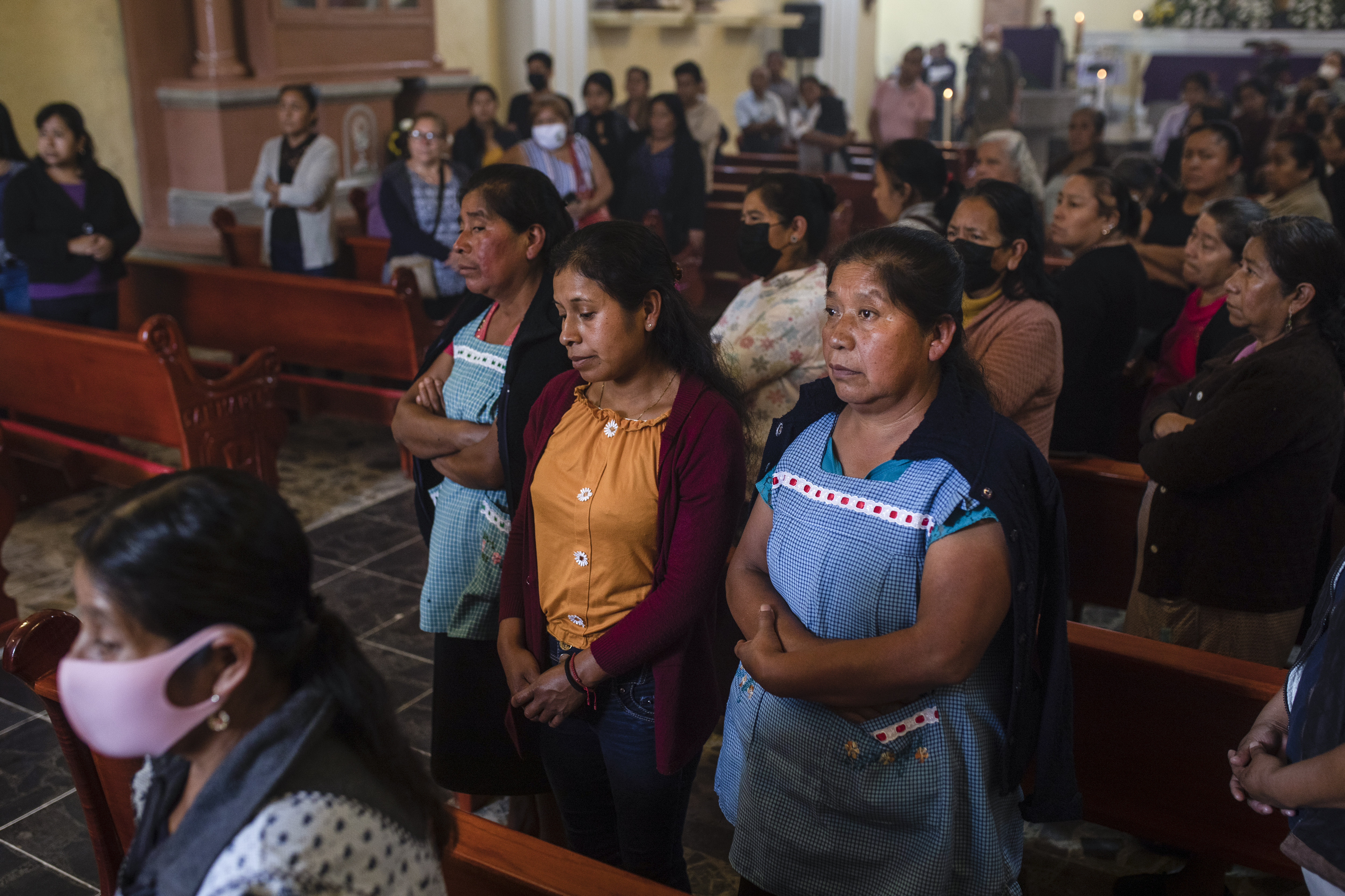 Los cuerpos de los migrantes que murieron en el tráiler de Texas regresan a México