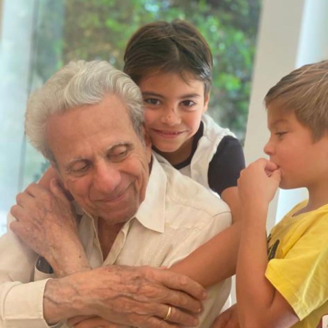 Shakira's dad with her two sons