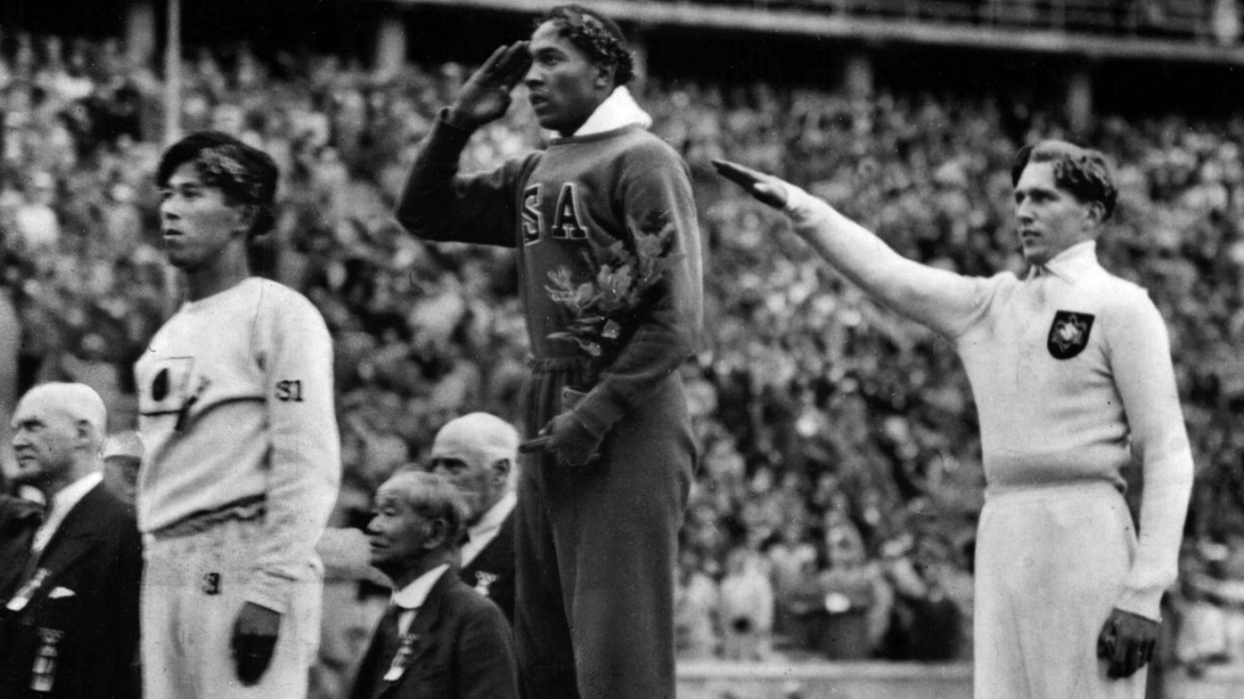 Jesse Owens vs Adolf Hitler, Berlin 1936 Olympics | The German who helped  humiliate the Fuhrer