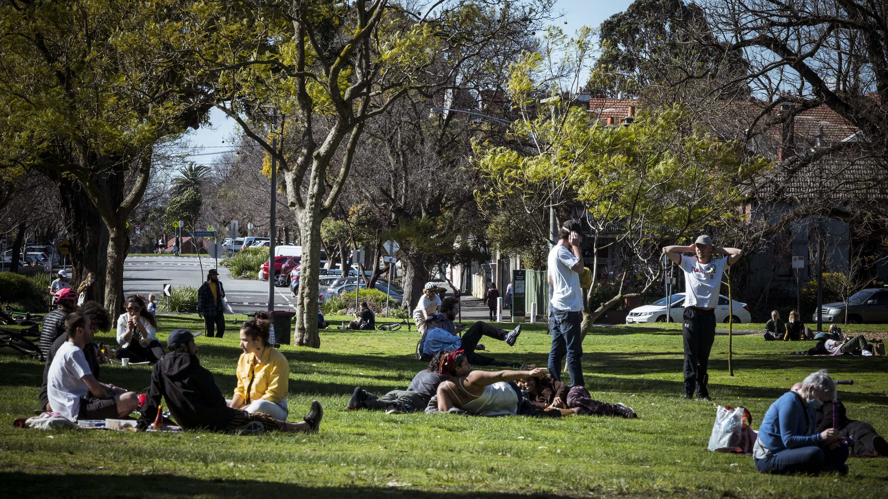 A crowded Edinburgh Gardens, Fitzroy , Melbourne.