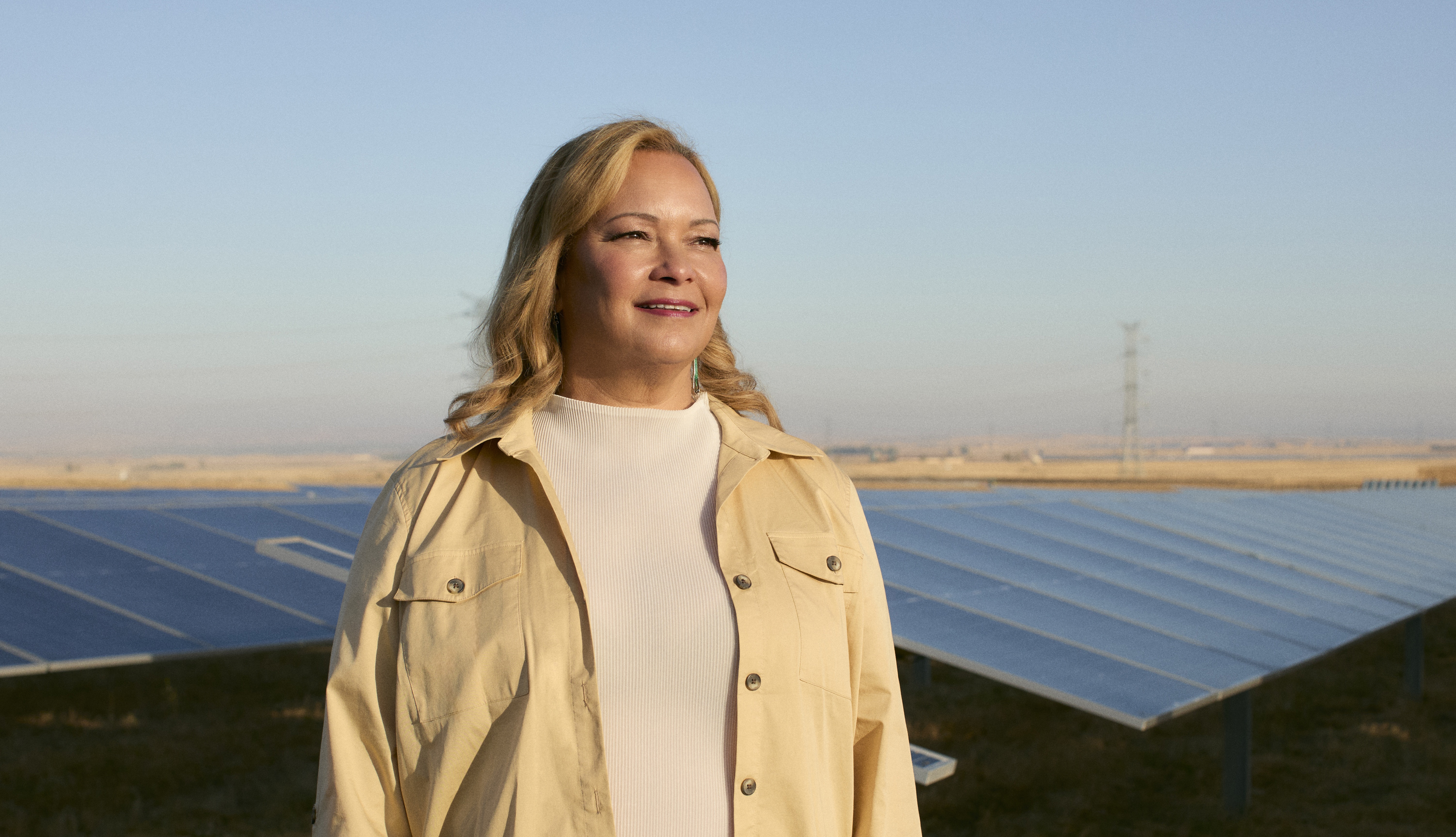 Apple's head of environmental initiatives Lisa Jackson has landed in Australia to announce some groundbreaking new projects.