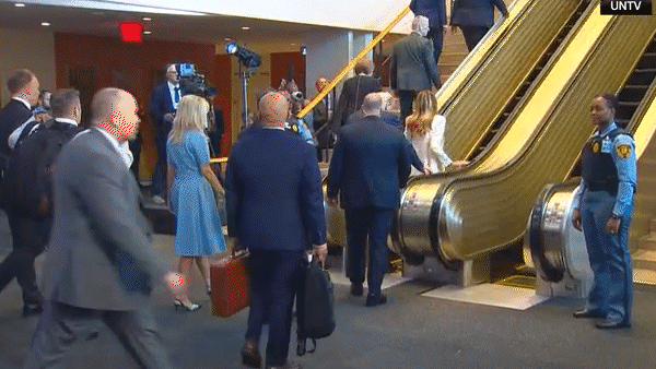 Trump demands arrests after escalator stops, UN says his team is to blame 