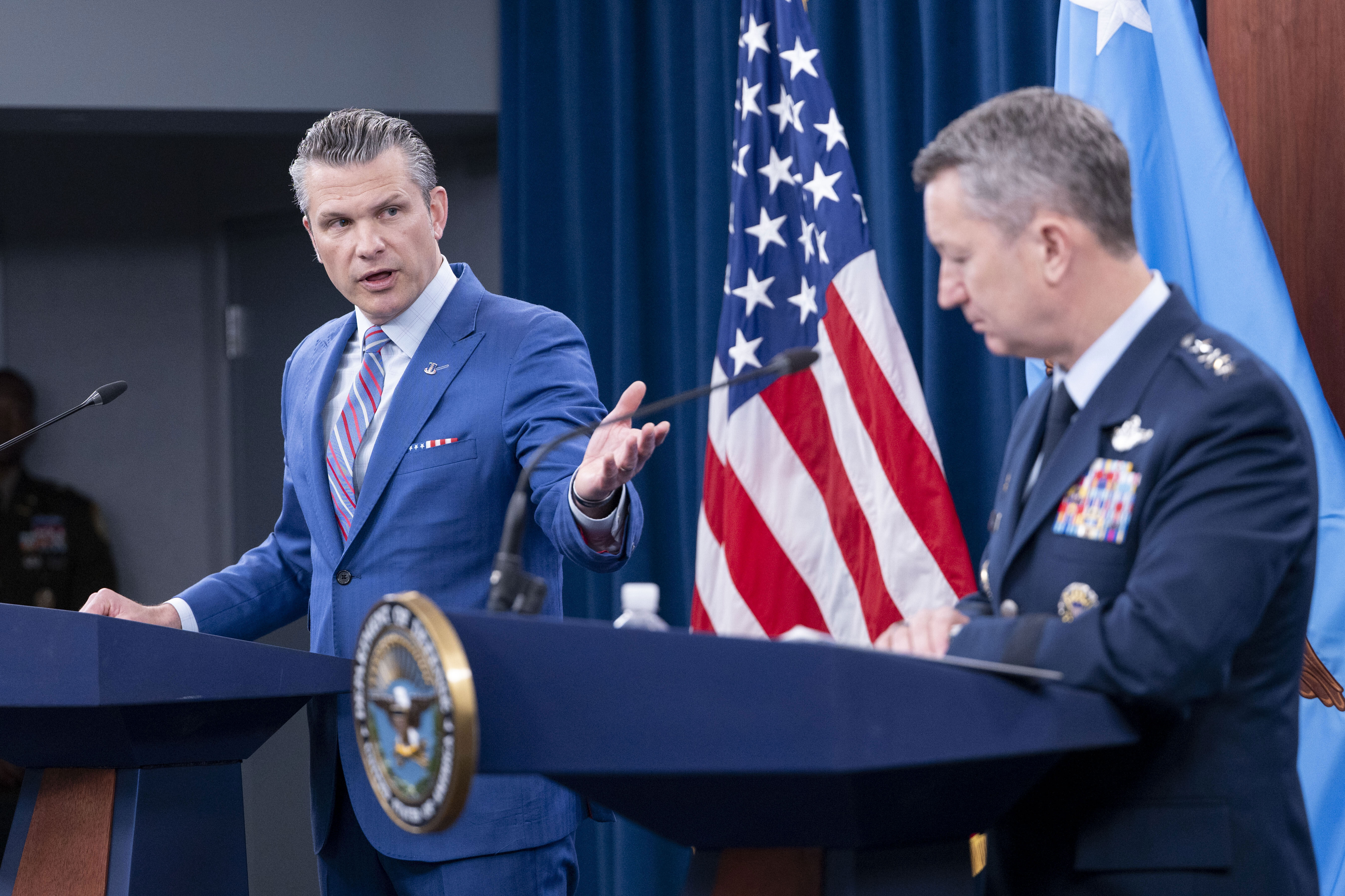 Pete Hegseth, Dan Caine 