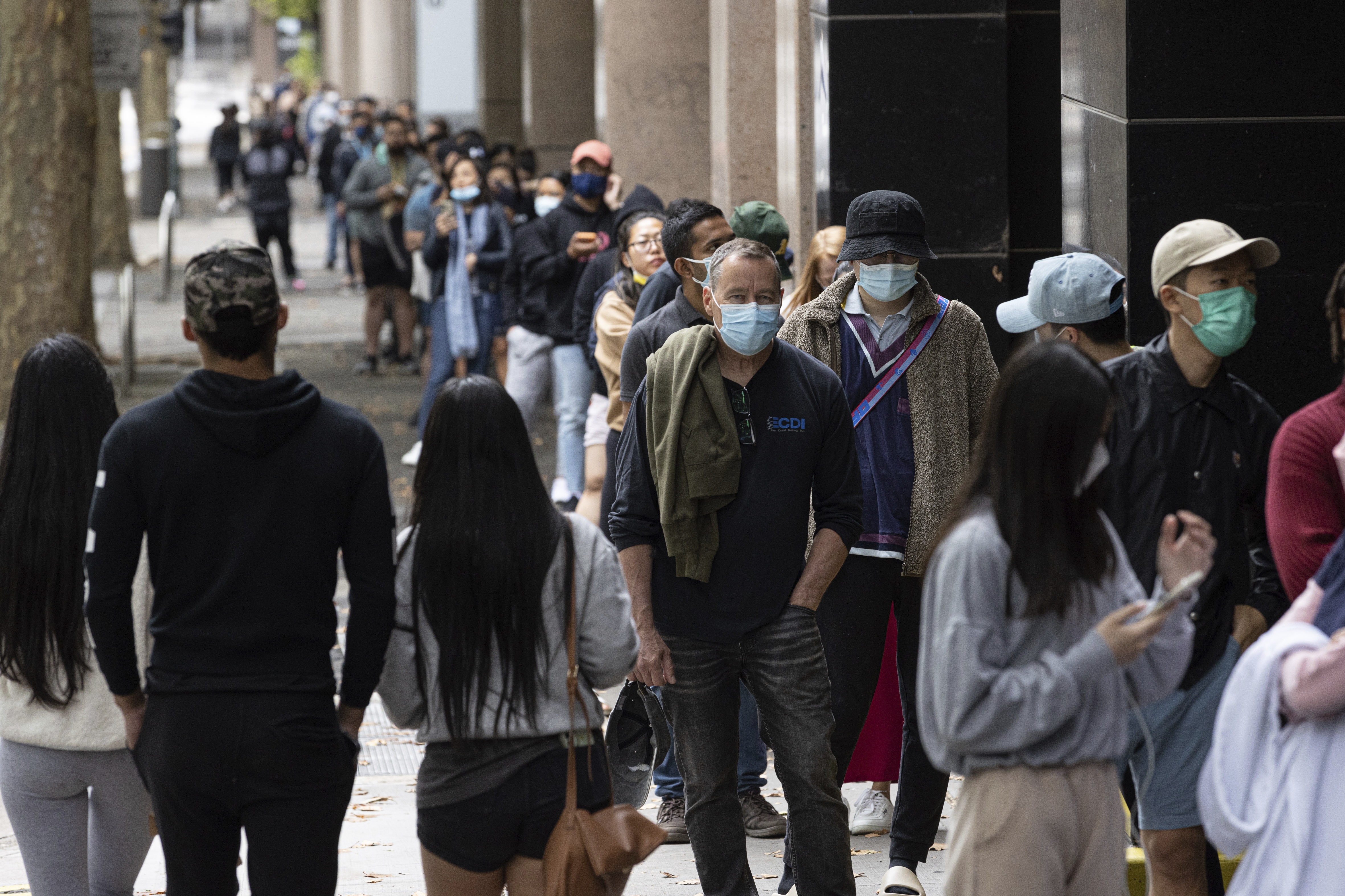 Covid 19 coronavirus testing queue Sydney