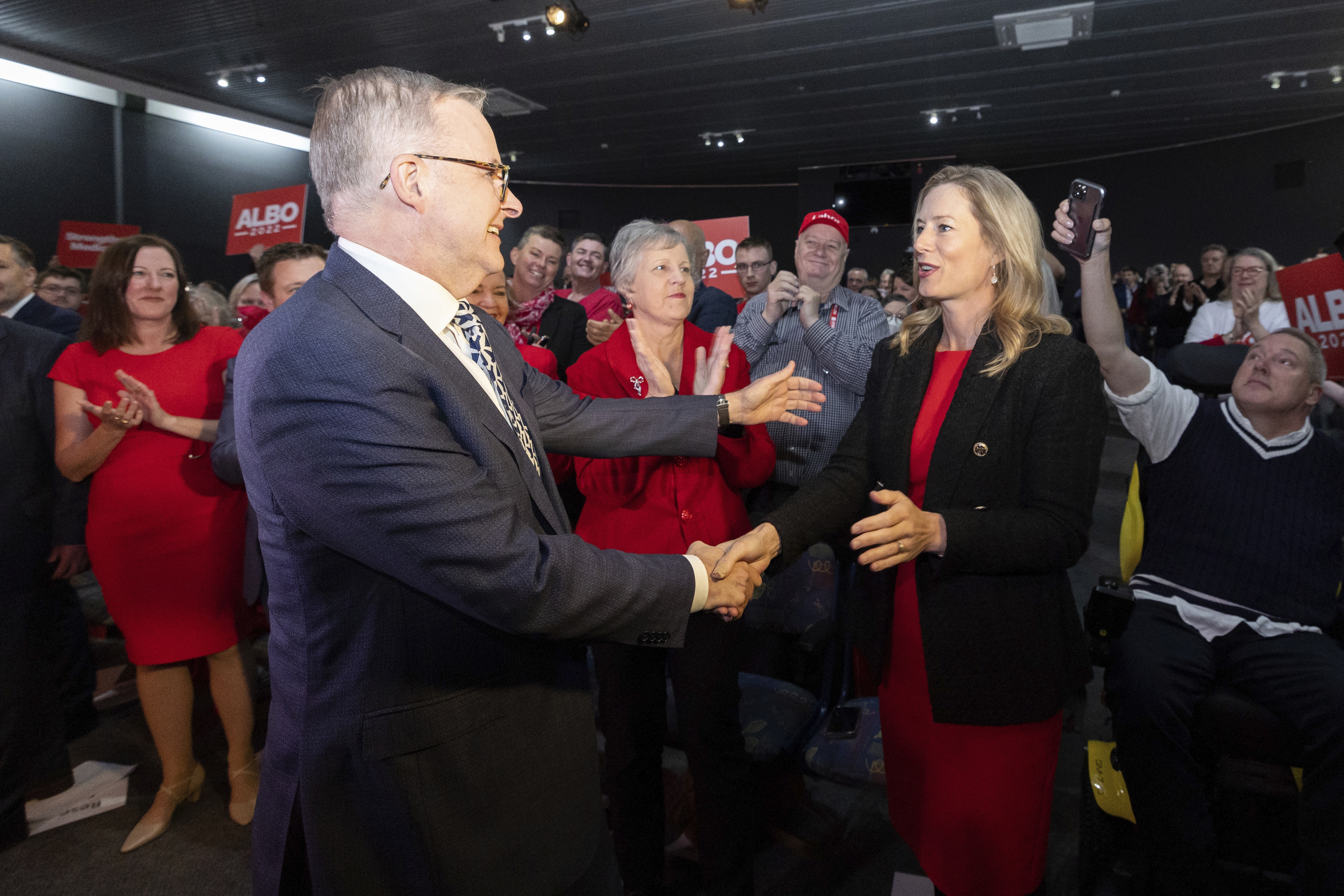 Anthony Albanese and Tasmanian Opposition Leader Rebecca White in 2022.