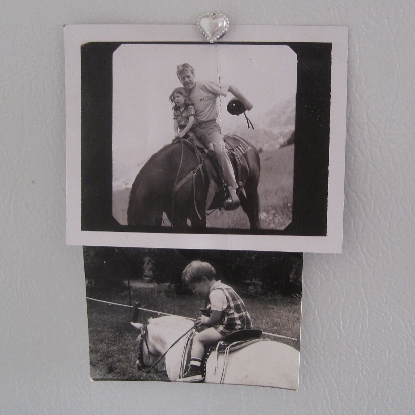 Robert Redford's grandchildren share tributes after his death