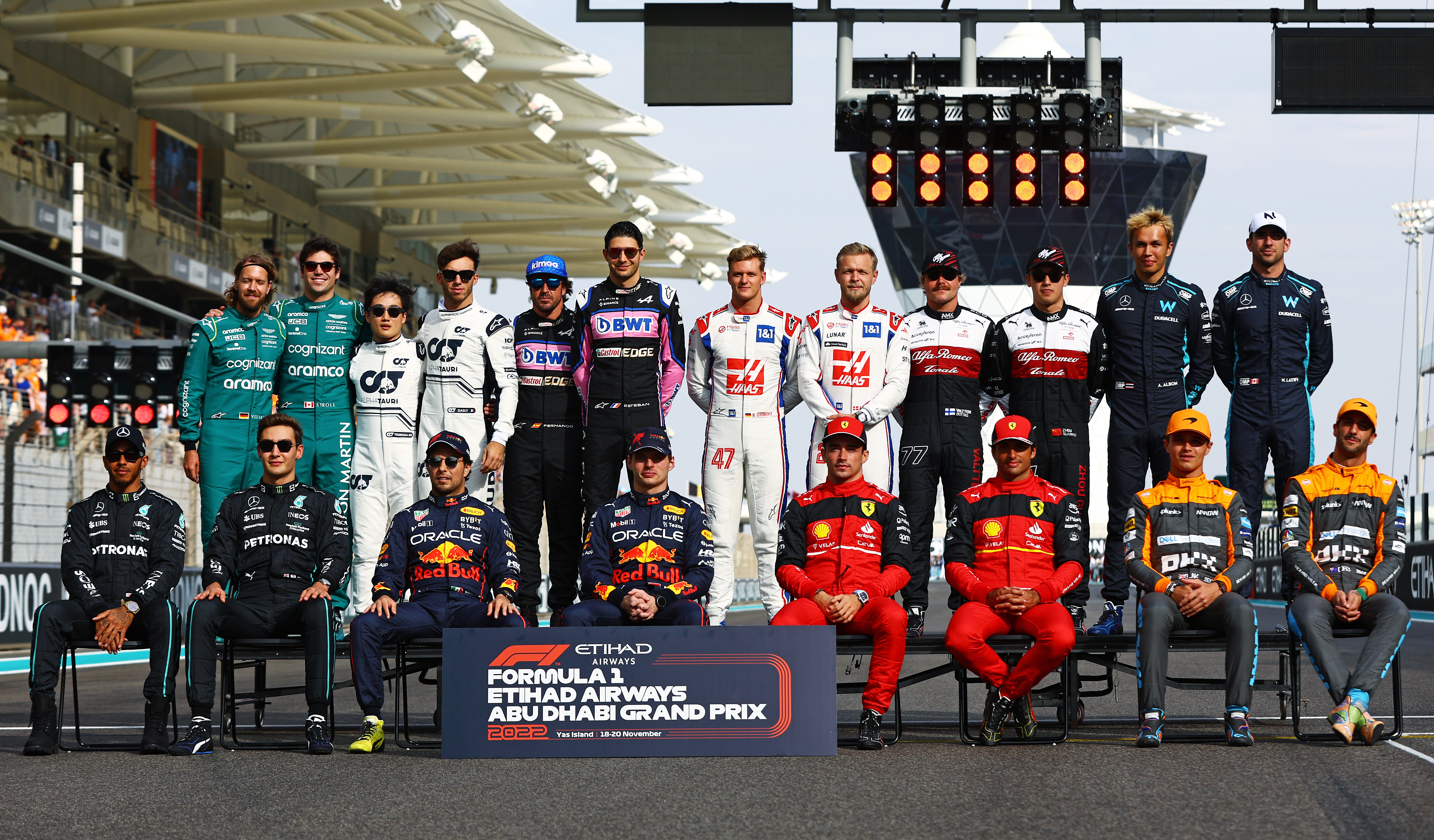 The drivers pose for the F1 2022 End of Year photo prior to the F1 Grand Prix of Abu Dhabi at Yas Marina Circuit on November 20, 2022 in Abu Dhabi, United Arab Emirates. (Photo by Mark Thompson/Getty Images)