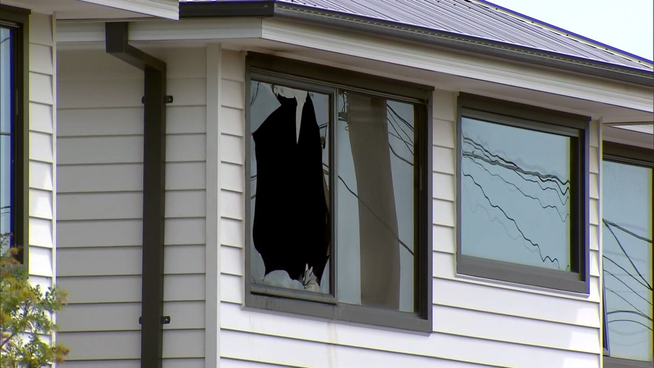 T﻿wo people have died and one person is in hospital in a critical condition after a house fire at Werribee in Melbourne's south-west this morning.
