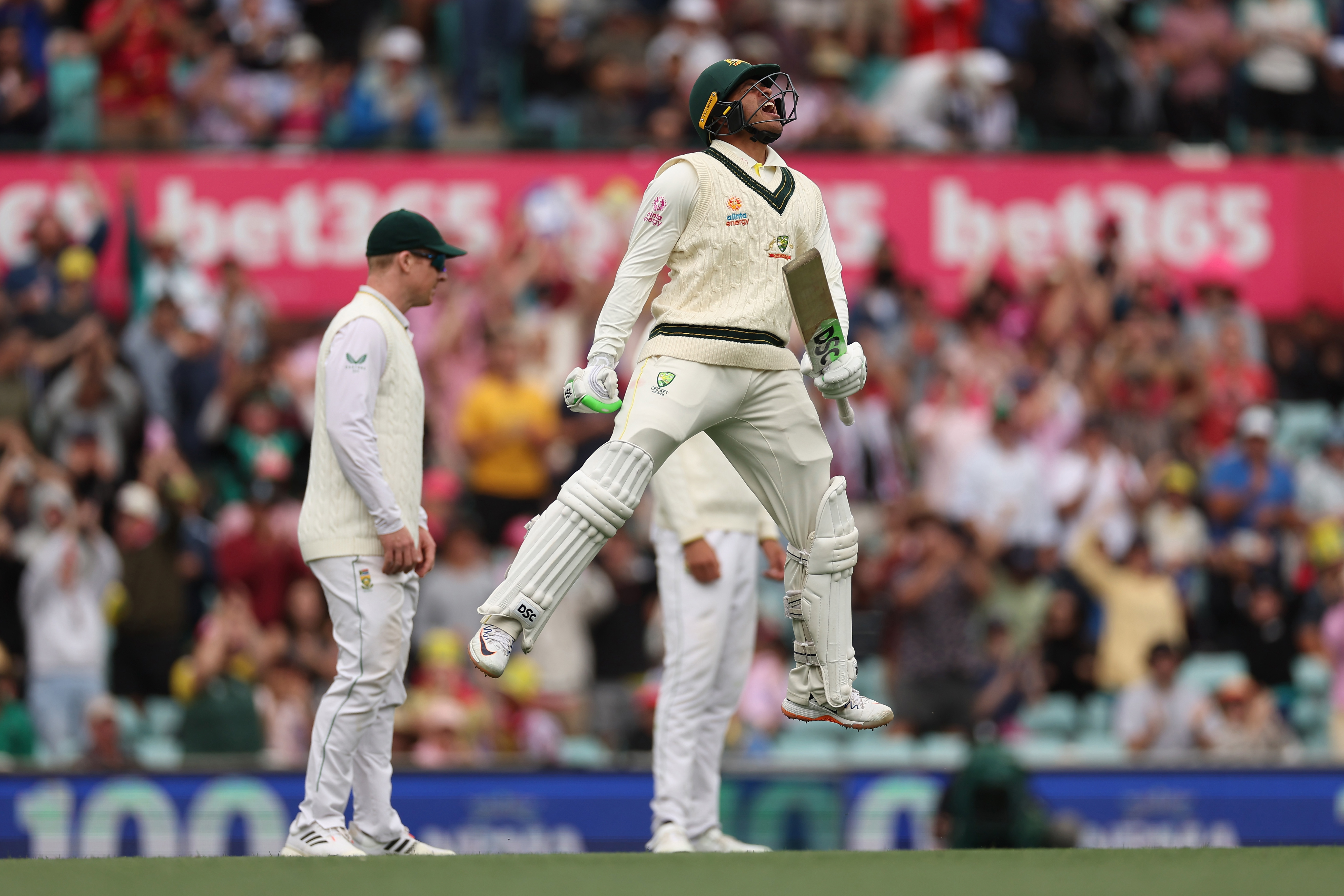  Usman Khawaja of Australia celebrates his century during day two of the Second Test match in the series between Australia and South Africa at Sydney Cricket Ground on January 05, 2023 in Sydney, Australia. (Photo by Cameron Spencer/Getty Images)