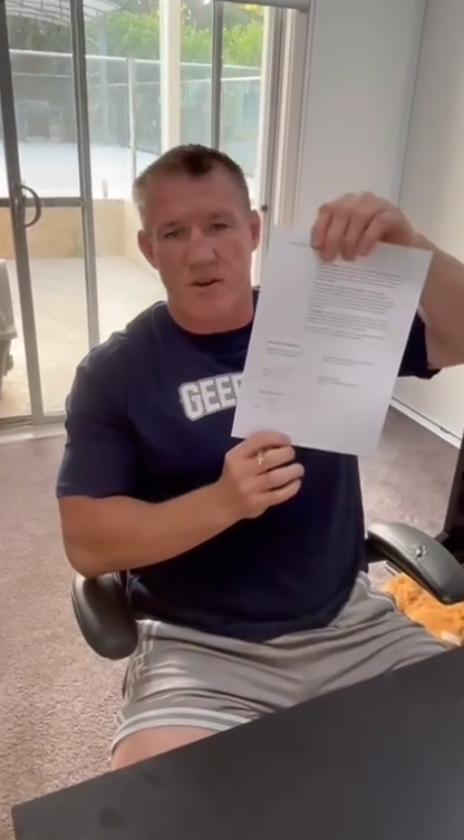 Paul Gallen captioned the video: "Almost there, sign the contract @sonnybillwilliams".