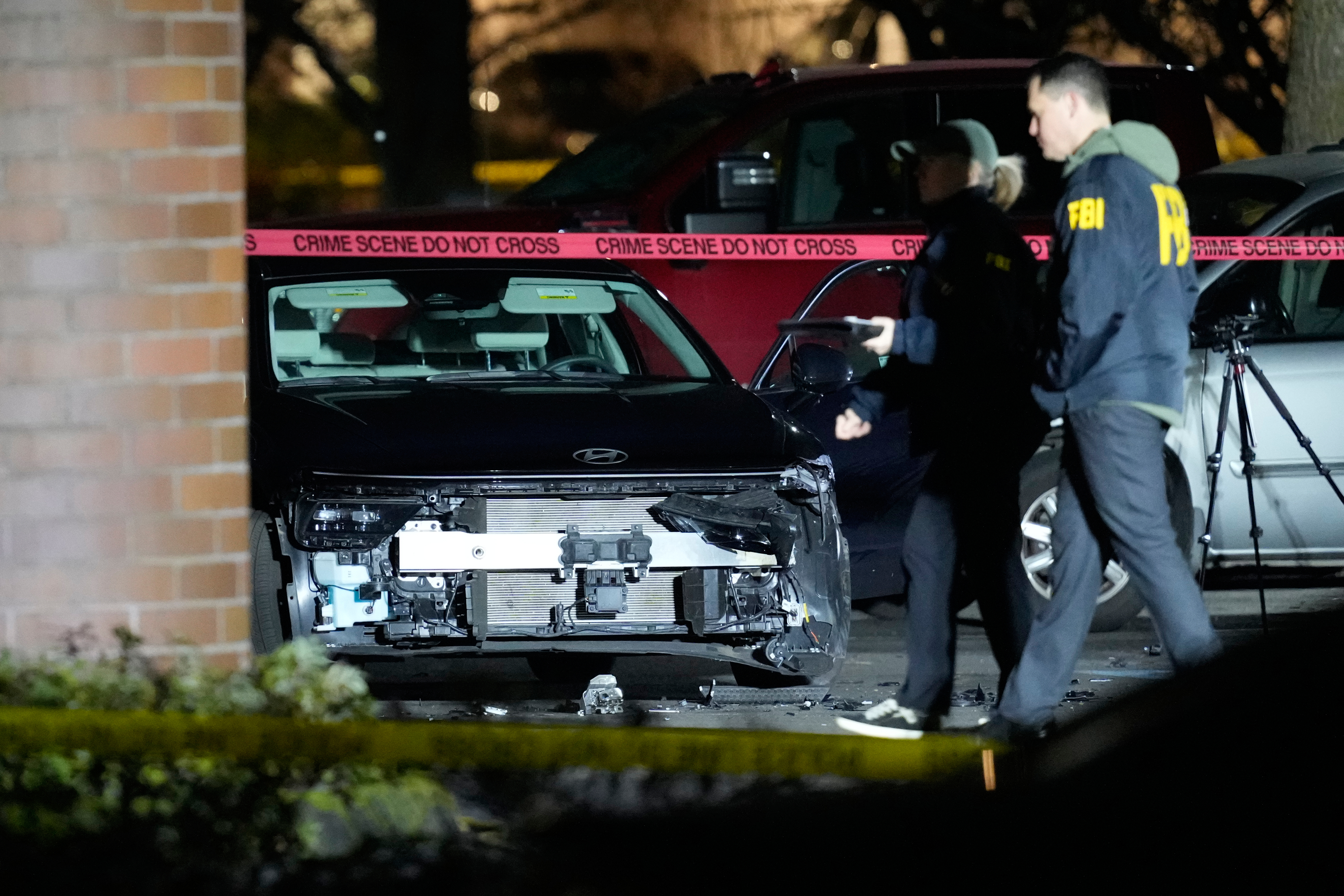 Federal immigration officers shoot and wound two people outside a hospital in Portland, Oregon, on January 8. 