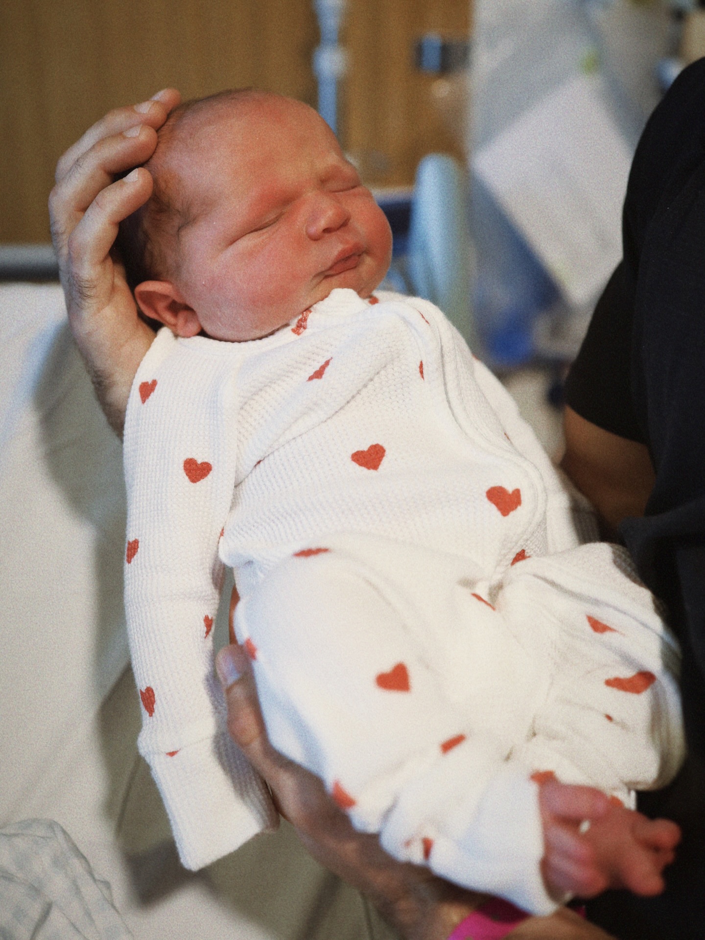 Aussie music group Sheppard baby birth Amy Sheppard Lachlan Stuart