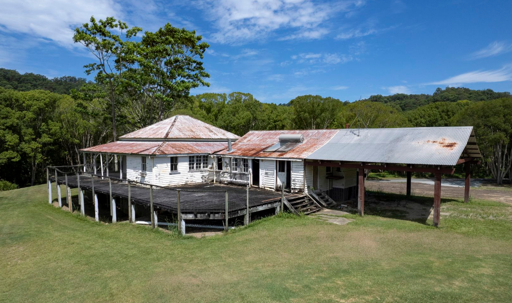 Incredible find dilapidated Queenslander Currumbin Valley Queensland Domain 