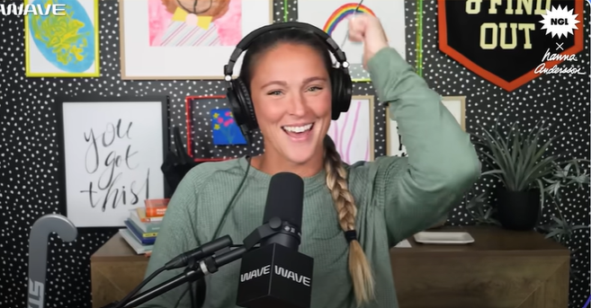 Kylie Kelce reacts to Taylor Swift's song Wood