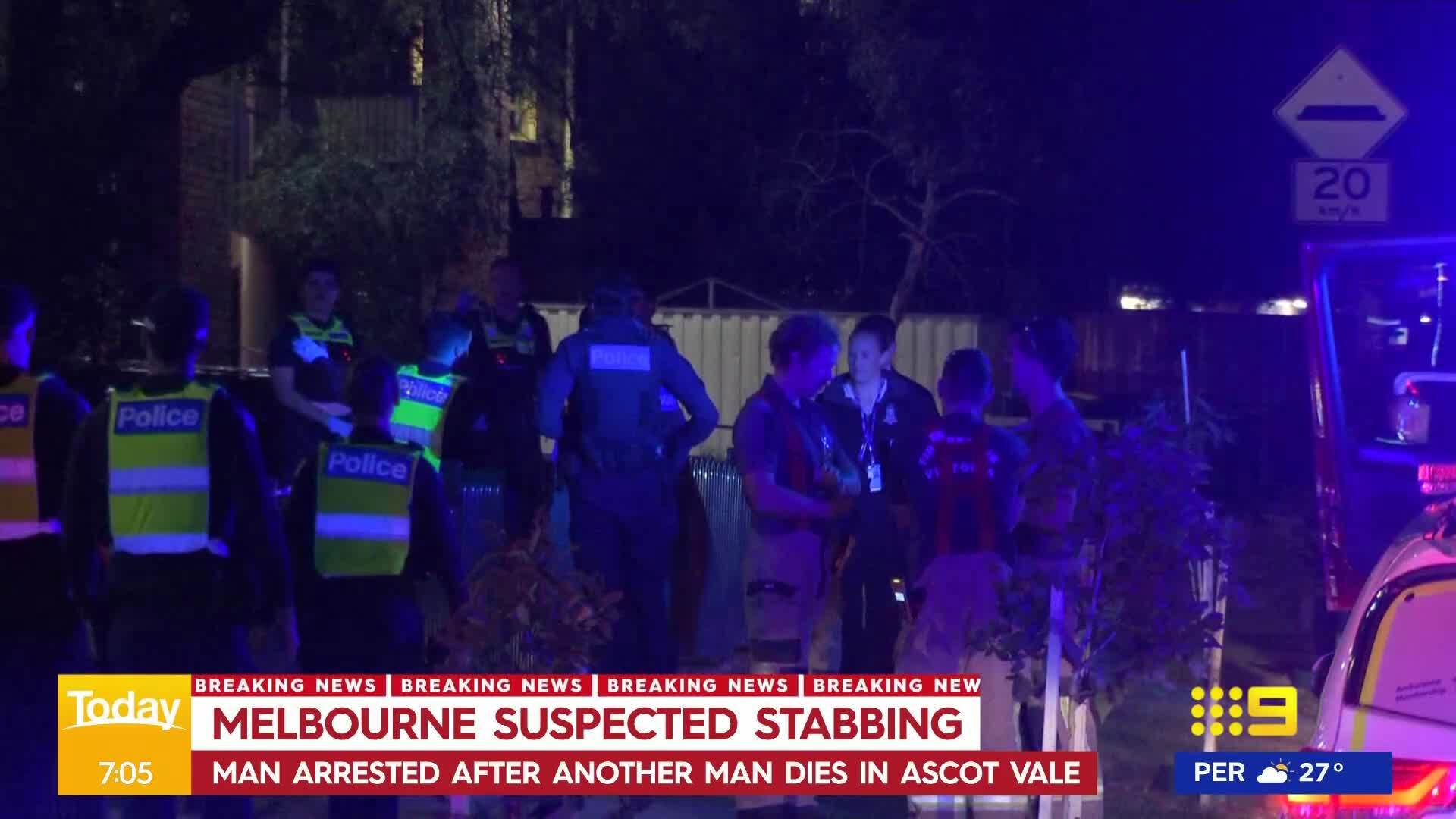 A﻿ man has died in a suspected stabbing murder in Melbourne's inner city. 