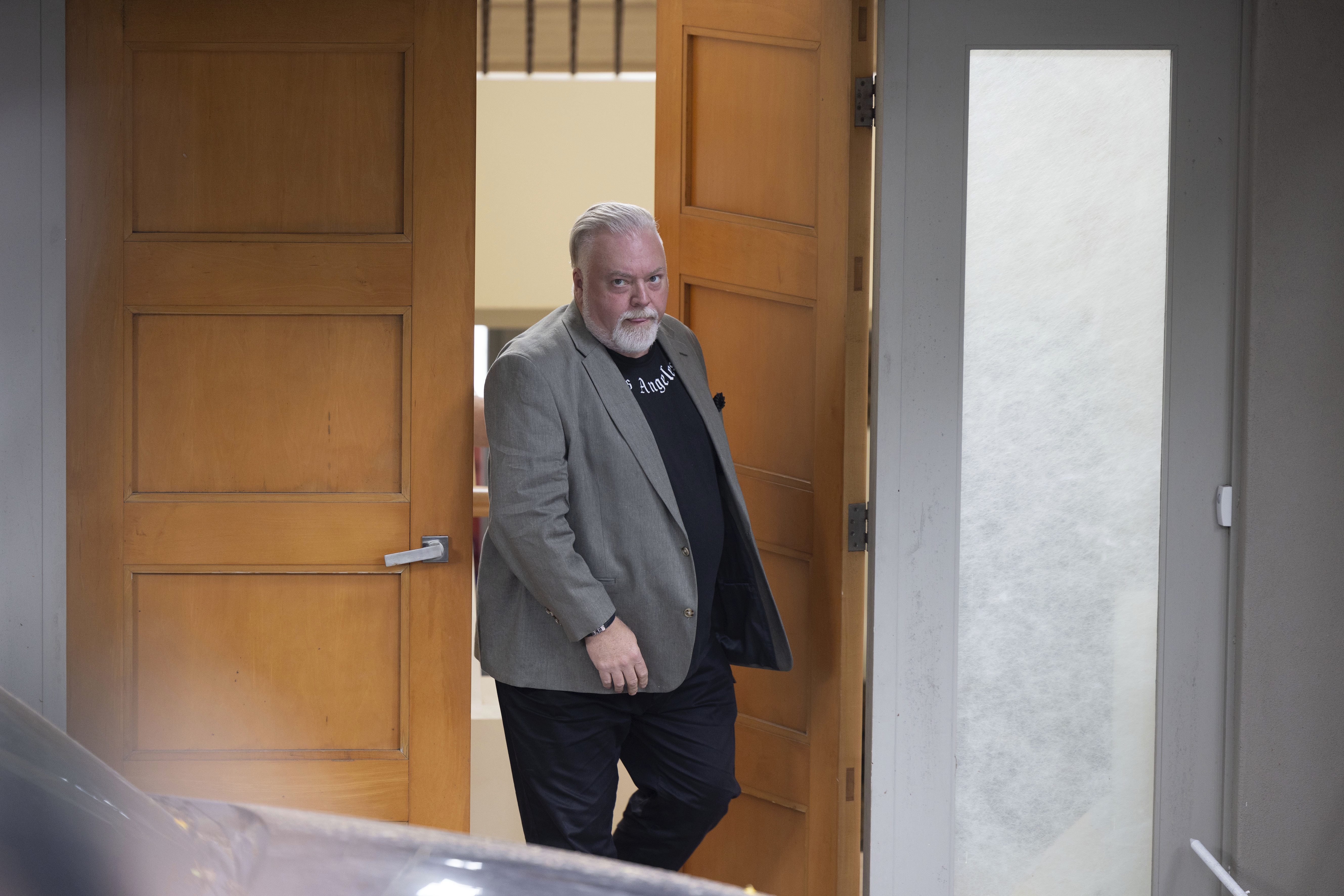 Radio host Kyle Sandilands leaves is home in, Vaucluse, 17 March 2026. Photo Jessica Hromas