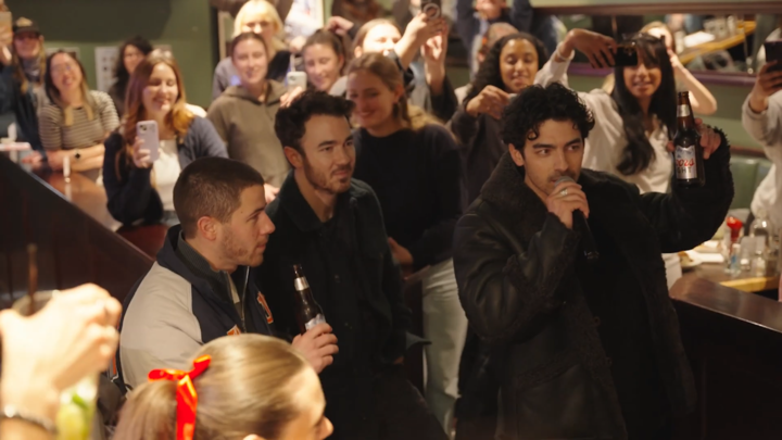 Jonas Brothers Have Fans Freaking Out as They Surprise Them at Camp Rock Trivia Night in Toronto