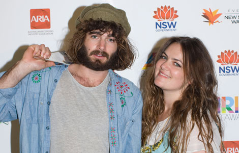 Angus and Julia Stone