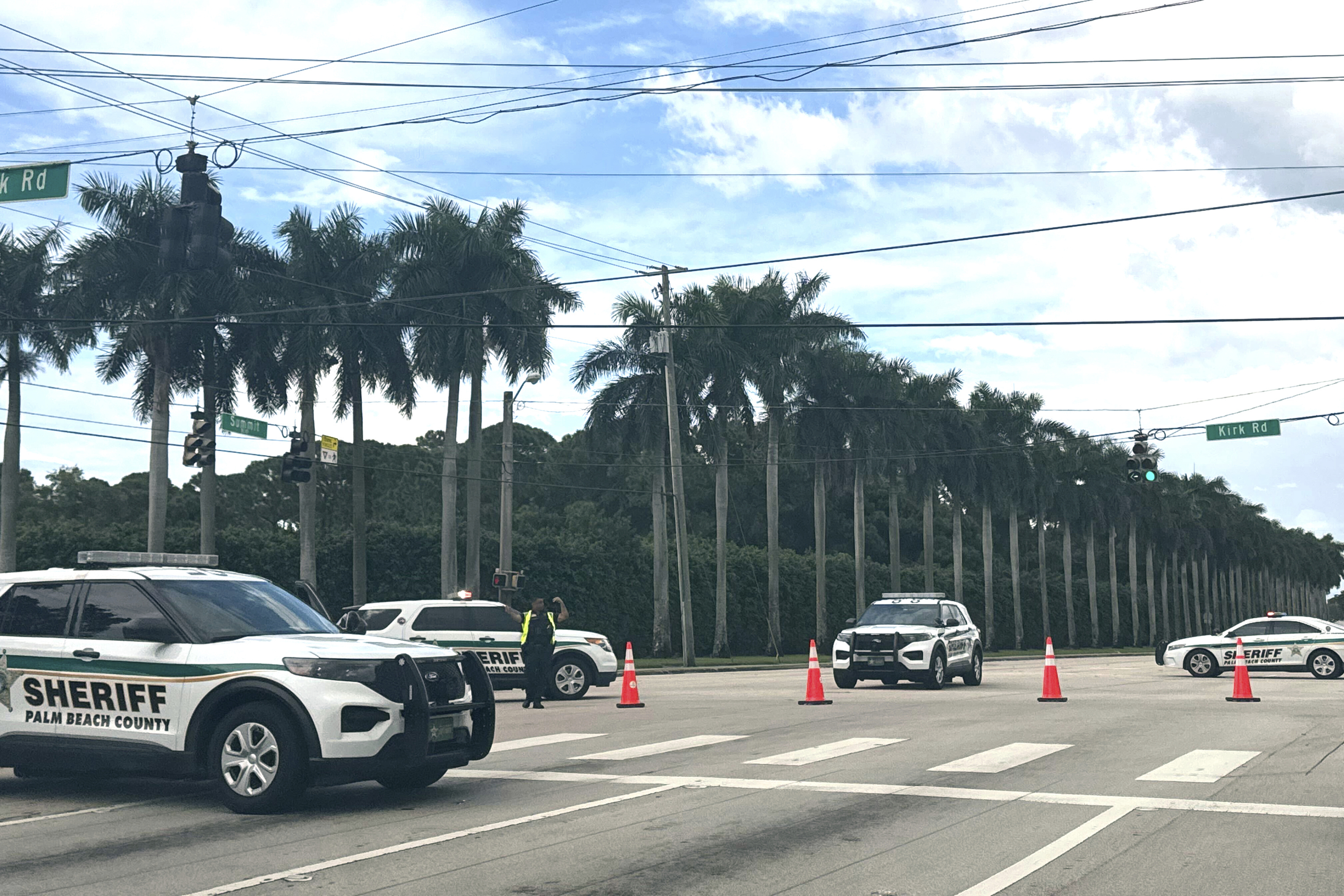 El Servicio Secreto abrió fuego contra un hombre armado mientras Donald Trump jugaba al golf