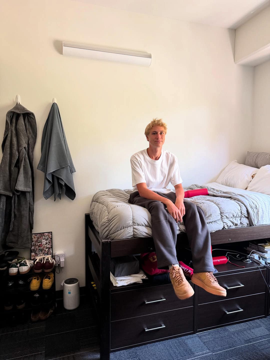 Sasha Schreiber in his new dorm room