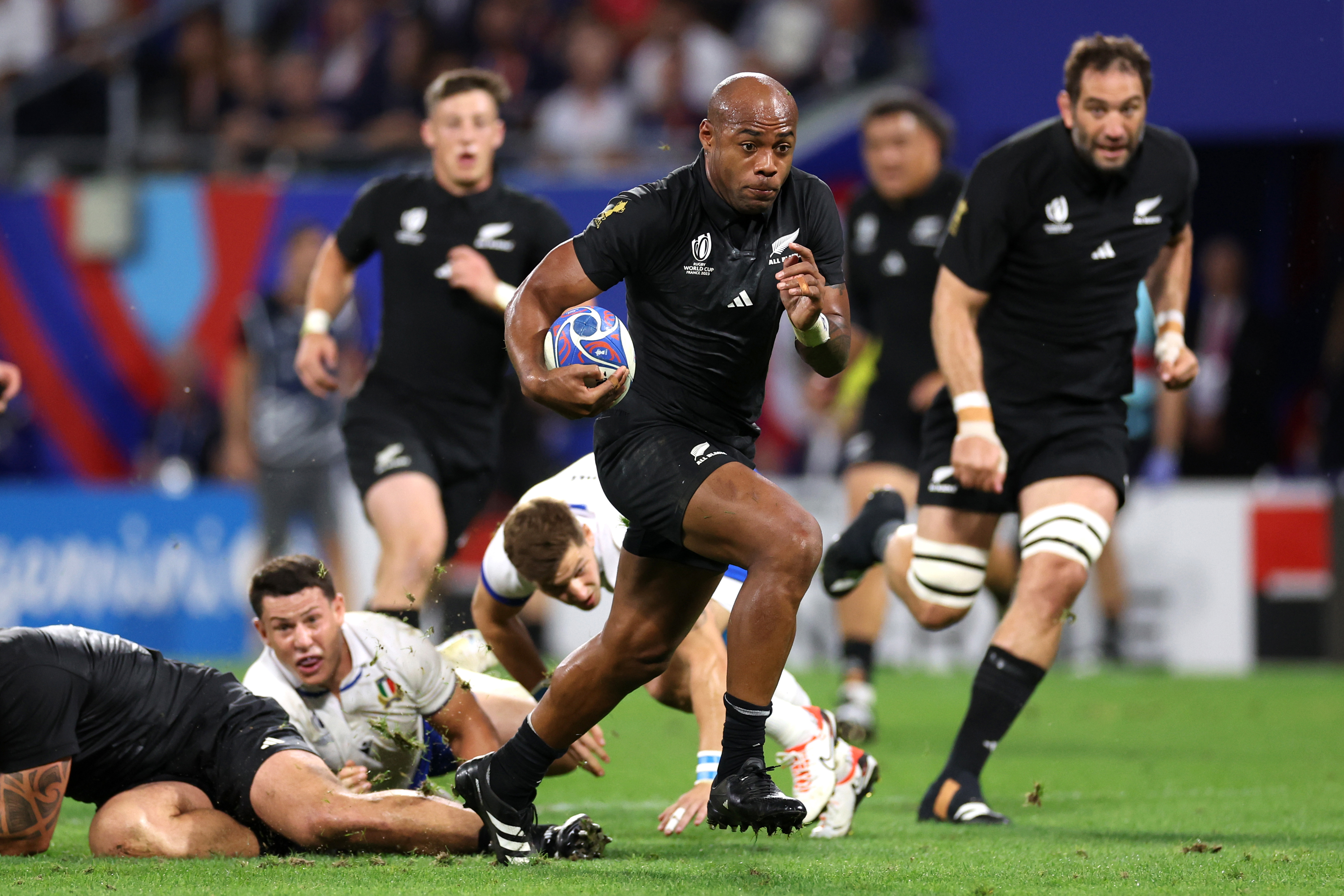 Mark Telea of the New Zealand All Blacks.