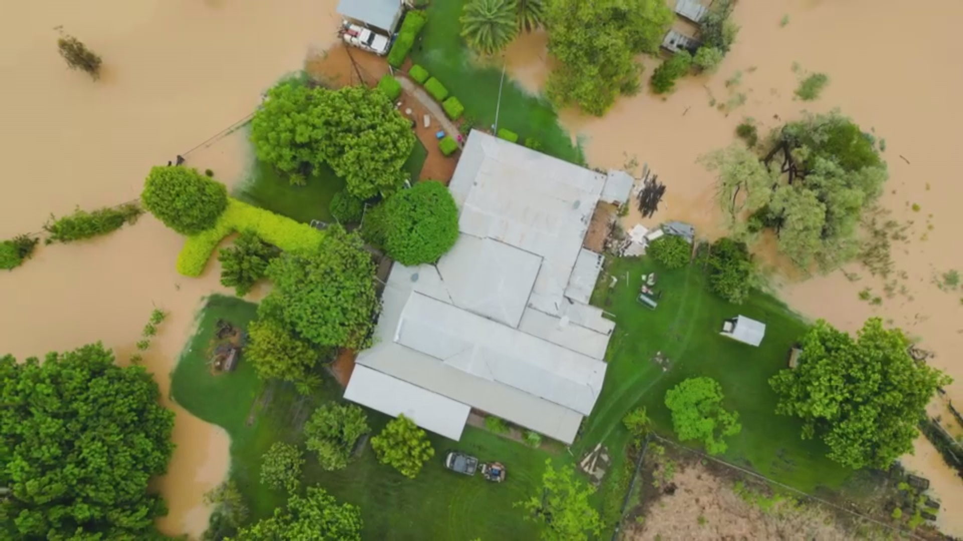 Queensland hit by 'horrific' flood damage, residents airlifted to safety