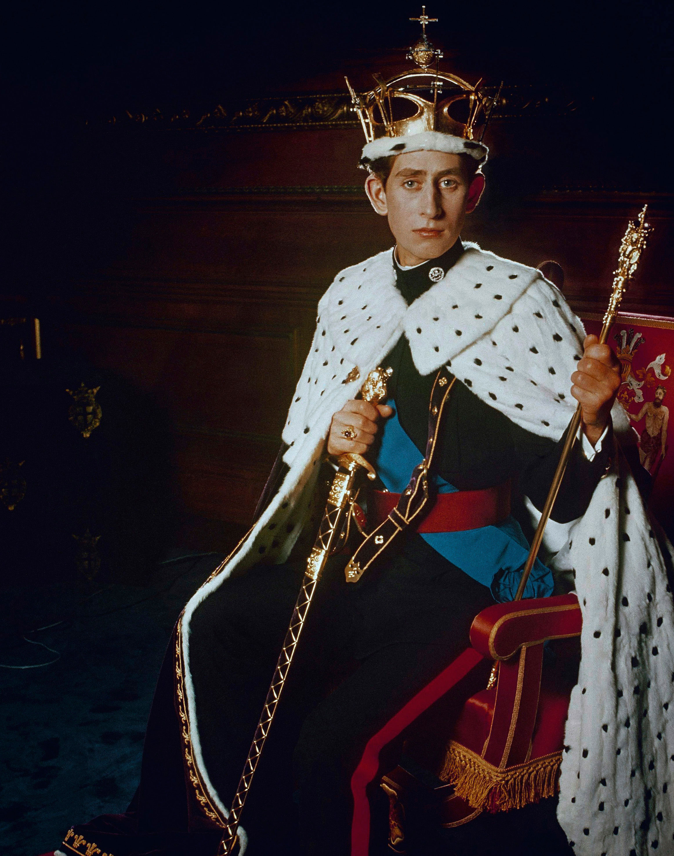 Prince Charles at the investiture ceremony at Caernafon Castle 