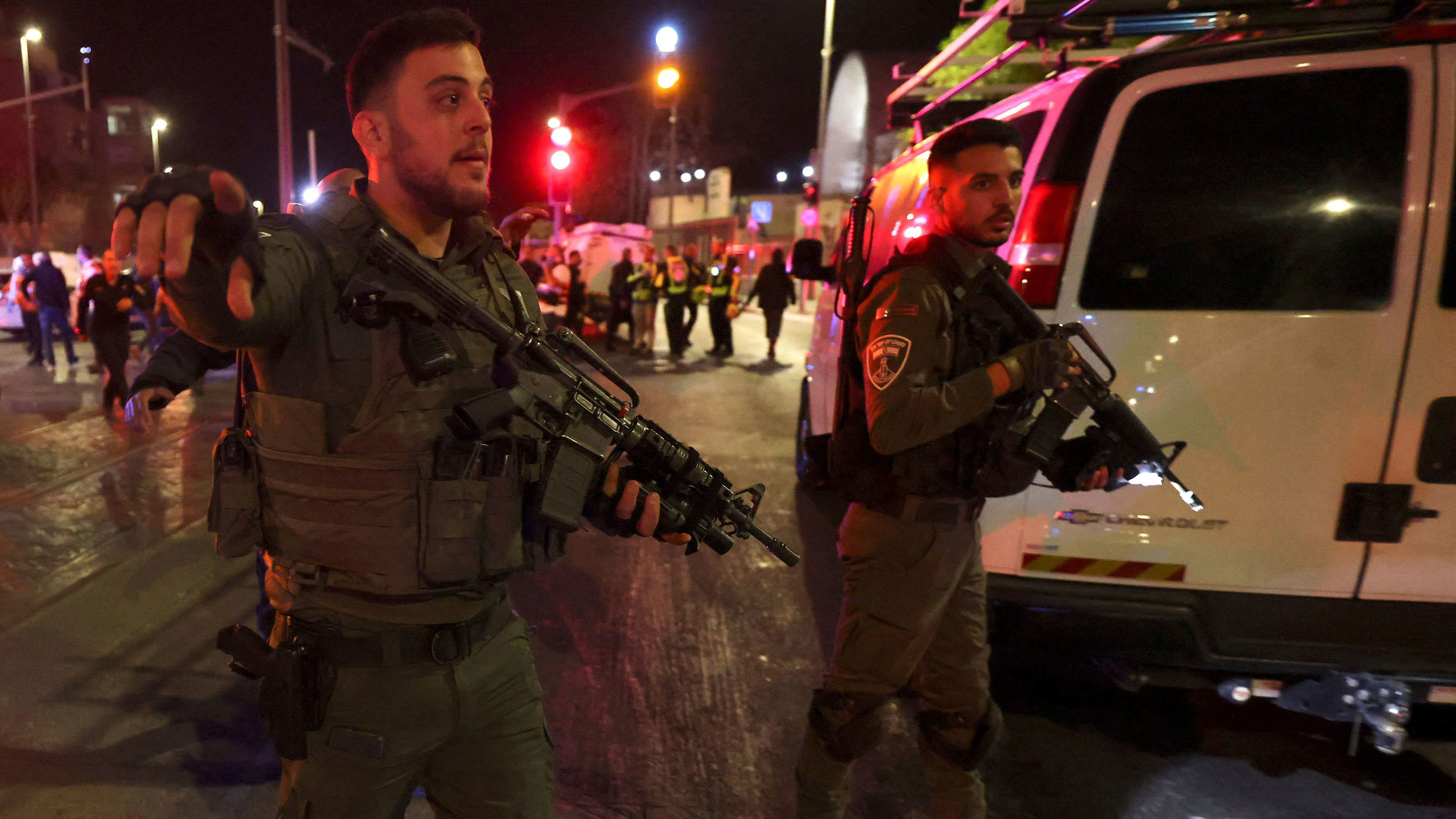 Israeli security forces deploy at the site of a reported attack in a settler neighbourhood of Israeli-annexed east Jerusalem, on January 27, 2023 