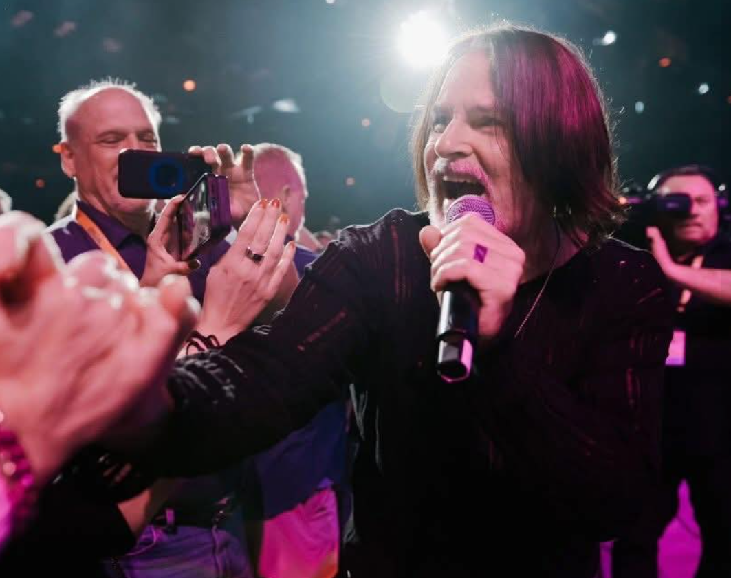 L﻿ead singer of the rock band Boston, Tommy DeCarlo, has died aged 60.