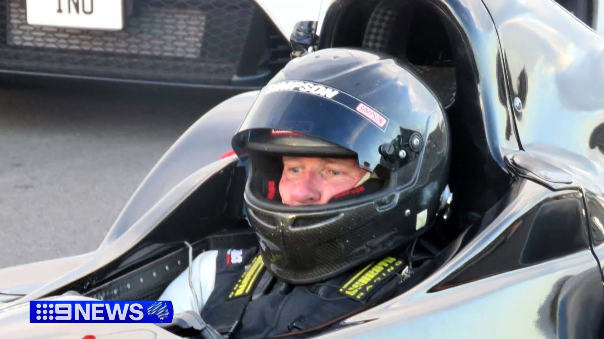 The motorsport community is mourning the death of lifetime member and former Supersports Champion Darren Barlow.